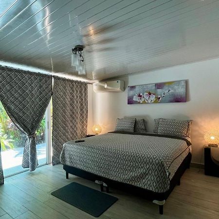 La Romantica Bed and Breakfast Contadora Island Esterno foto