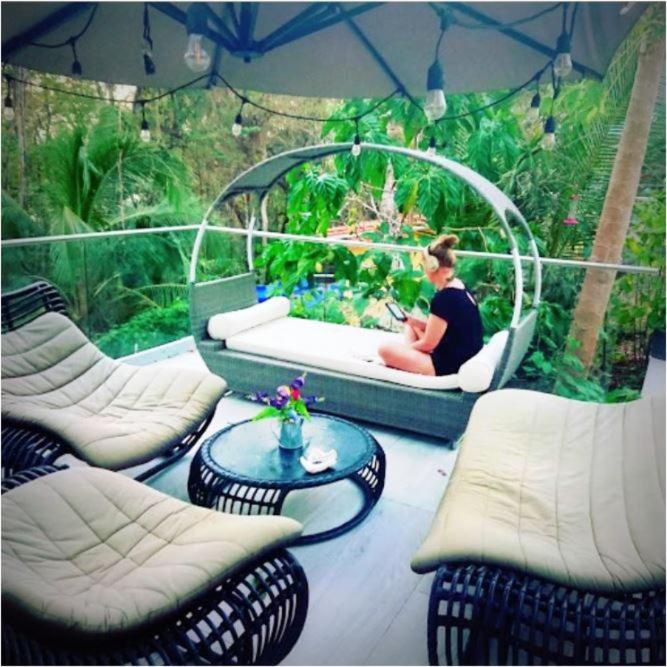 La Romantica Bed and Breakfast Contadora Island Esterno foto