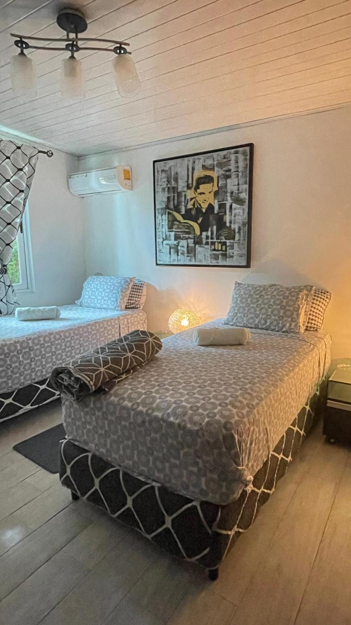 La Romantica Bed and Breakfast Contadora Island Esterno foto