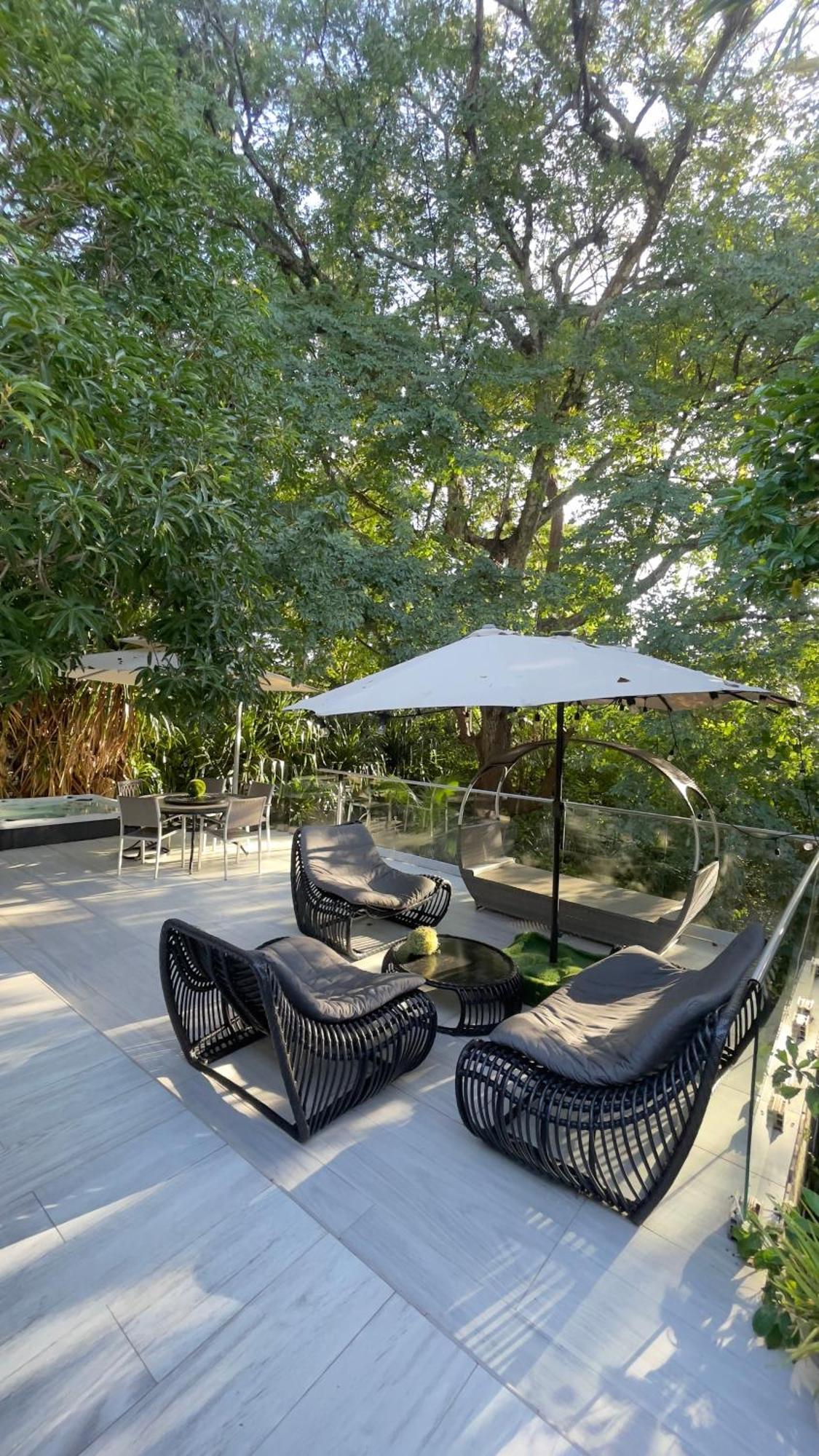 La Romantica Bed and Breakfast Contadora Island Esterno foto